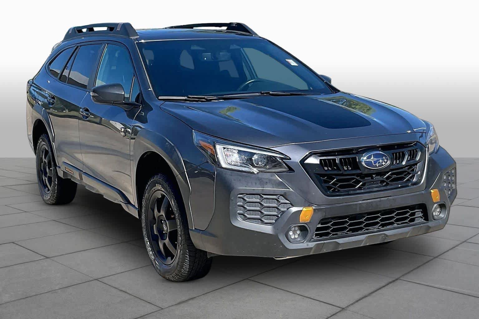 Used 2025 Subaru Outback Wilderness AWD/4WD image 3