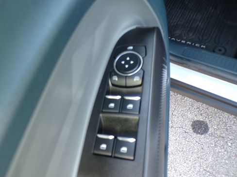 New 2026 Ford Maverick Tremor image 12