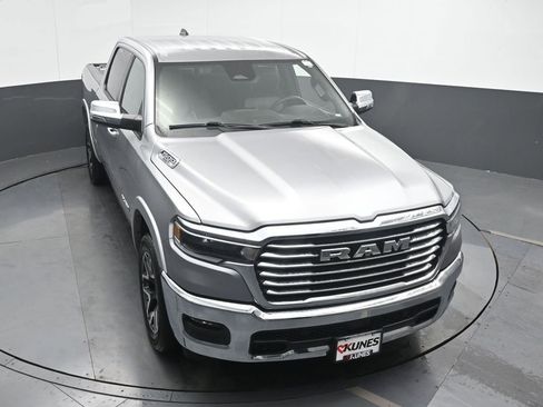 Used 2025 RAM 1500 Laramie image 38