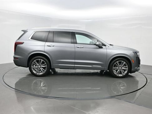 Certified 2024 Cadillac XT6 Premium Luxury w/ LPO, Floor Liner Package AWD/4WD image 7