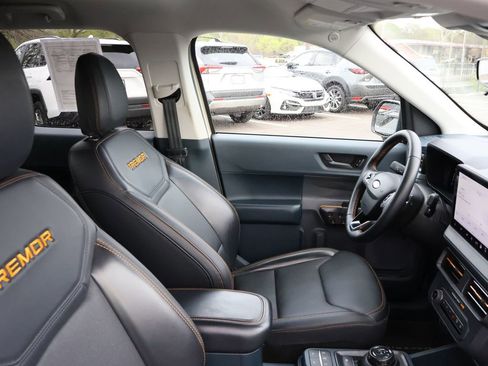 Used 2025 Ford Maverick Tremor AWD/4WD image 8