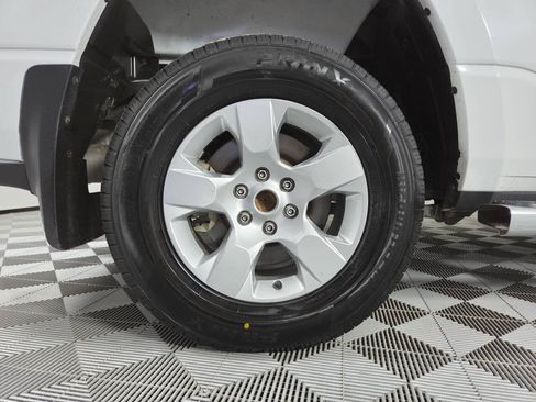 Used 2019 RAM 1500 Big Horn AWD/4WD image 14