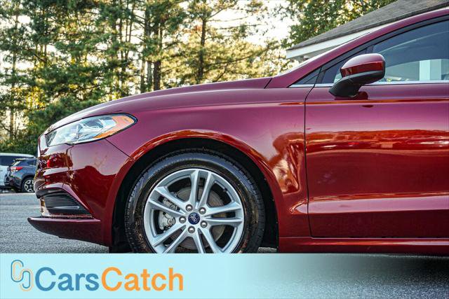 Used 2018 Ford Fusion SE w/ Fusion SE Technology Package FWD image 15