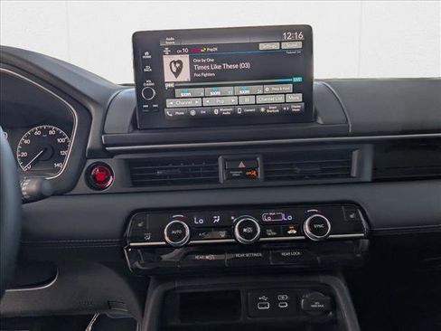 New 2025 Honda Pilot EX-L image 12