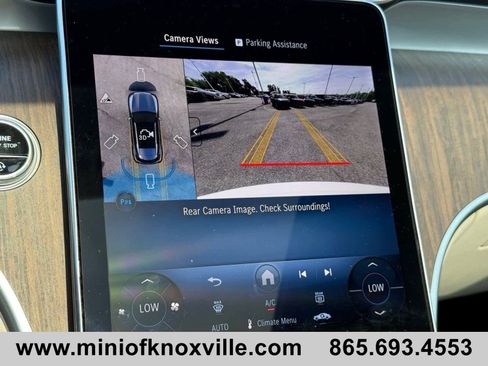 Used 2025 Mercedes-Benz GLC 300 4MATIC image 30