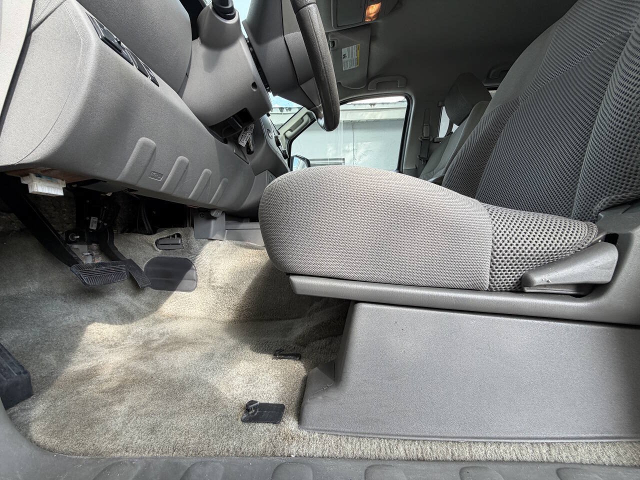 Used 2016 Nissan Frontier SV RWD image 11