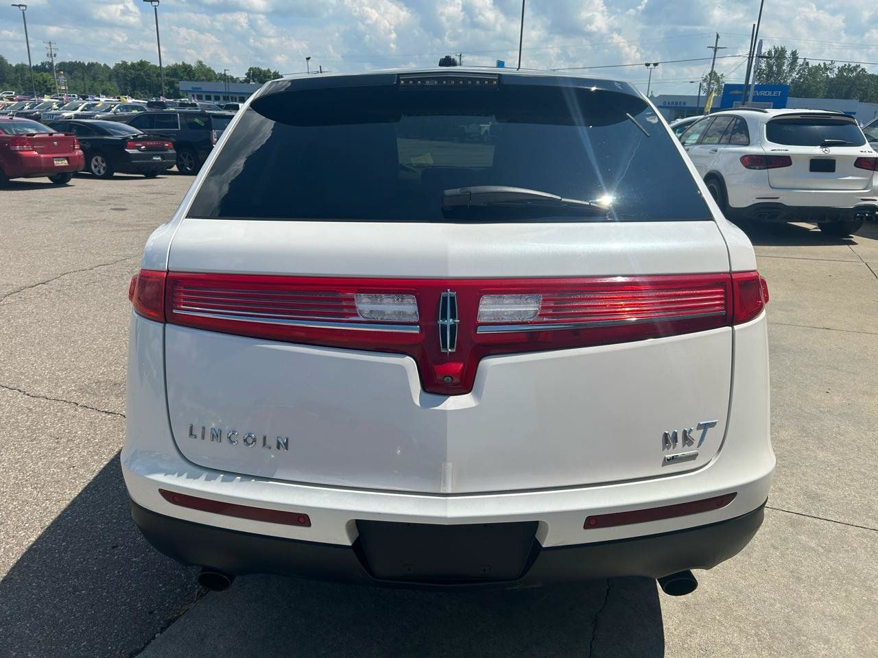 Used 2014 Lincoln MKT AWD w/ Equipment Group 201A image 6