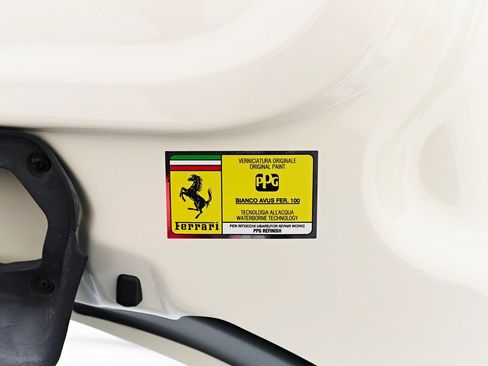 Used 2019 Ferrari 488 Spider RWD image 21