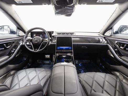 Certified 2024 Mercedes-Benz Maybach S 580 4MATIC image 28