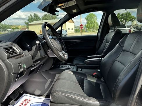 Used 2022 Honda Pilot TrailSport image 5