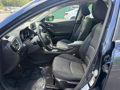 Used 2014 MAZDA MAZDA3 i Touring w/ Technology Package FWD image 22