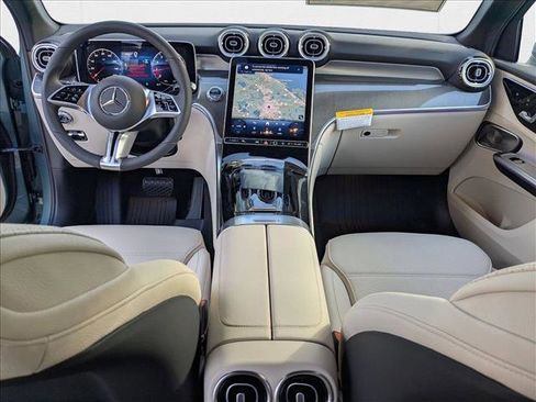 Certified 2026 Mercedes-Benz GLC 300 4MATIC image 18