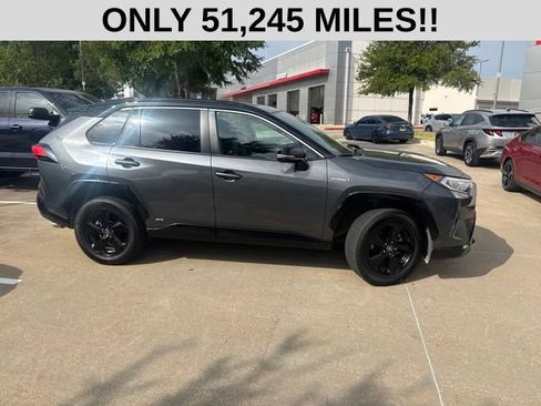 Used 2021 Toyota RAV4 XSE AWD/4WD image 2