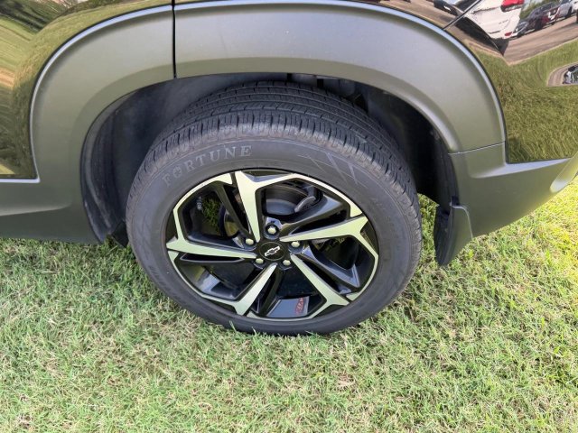 Used 2021 Chevrolet TrailBlazer RS w/ Sun and Liftgate Package AWD/4WD image 7