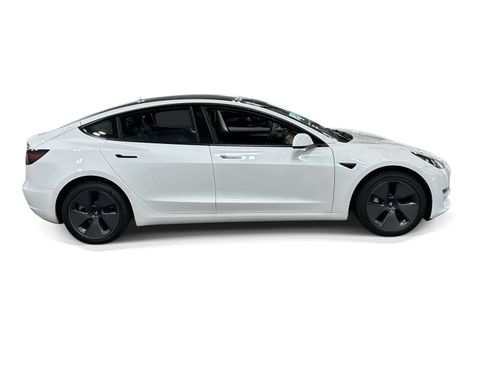 Certified 2023 Tesla Model 3 Standard Range RWD image 7
