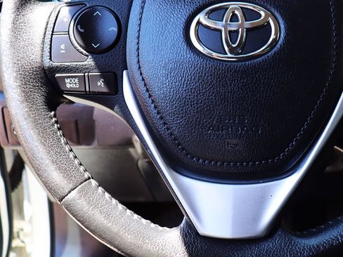 Used 2019 Toyota Corolla SE w/ Protection Package FWD image 52