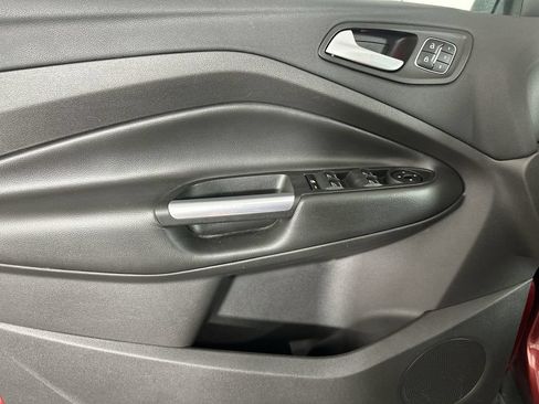 Used 2017 Ford Escape Titanium AWD/4WD image 24