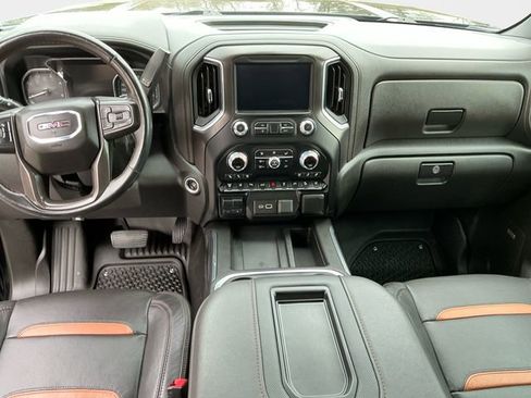 Used 2022 GMC Sierra 2500 AT4 w/ AT4 Premium Plus Package image 11