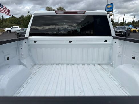 Used 2025 Chevrolet Silverado 1500 Custom Trail Boss AWD/4WD image 24