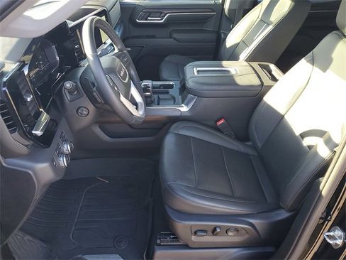 Used 2022 GMC Sierra 1500 SLT w/ SLT Premium Plus Package image 5