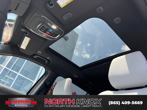 New 2026 Jeep Cherokee Overland w/ Advanced Pro Tech Group AWD/4WD image 12