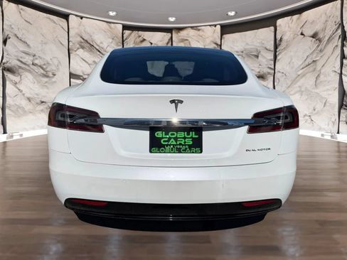 Used 2020 Tesla Model S Long Range AWD/4WD image 6