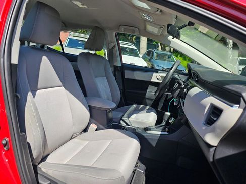 Used 2014 Toyota Corolla LE FWD image 11