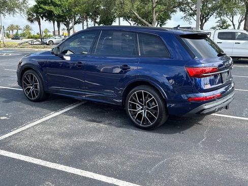 Used 2023 Audi Q7 3.0T Prestige w/ Prestige Package AWD/4WD image 5