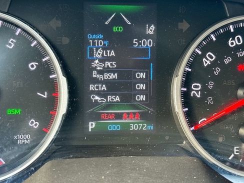 Used 2022 Toyota RAV4 XLE Premium FWD image 22