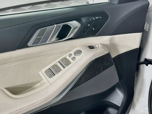 New 2027 BMW X7 xDrive40i AWD/4WD image 18