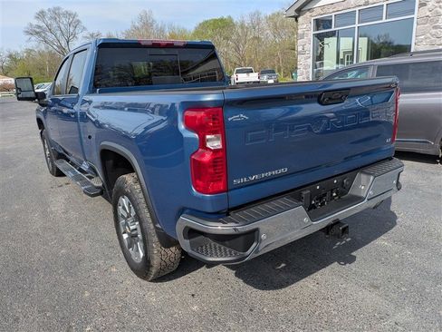 Used 2025 Chevrolet Silverado 2500 LT w/ All Star Edition AWD/4WD image 5