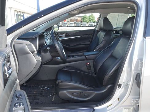 Used 2021 Nissan Maxima 3.5 SV w/ Floor Mat Group FWD image 32