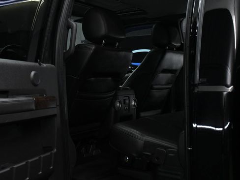 Used 2016 Ford F350 Platinum w/ FX4 Off-Road Package image 42