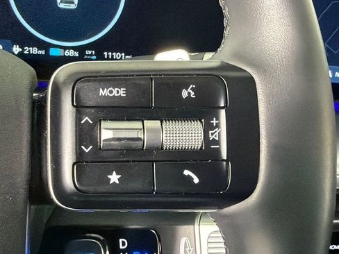 Used 2026 Hyundai Ioniq 9 SEL image 27