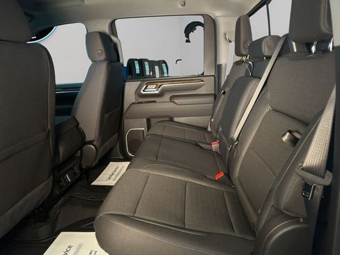 New 2026 GMC Sierra 2500 SLE w/ SLE Value Package; image 14