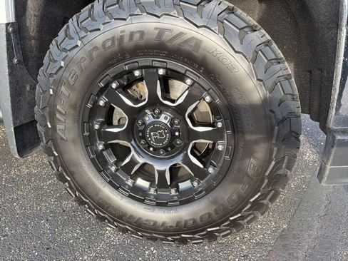 Used 2016 Chevrolet Silverado 1500 LT image 9