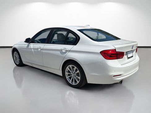 Used 2018 BMW 320i Sedan w/ Premium Package RWD image 5