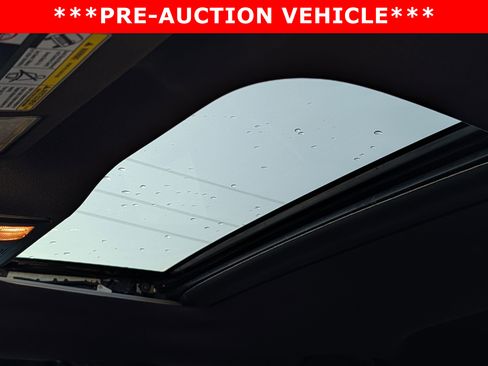 Used 2016 Toyota Tacoma TRD Off-Road w/ Premium & Technology Package AWD/4WD image 24