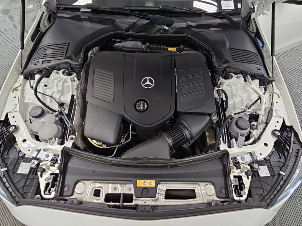 Used 2024 Mercedes-Benz C 300 Sedan image 43