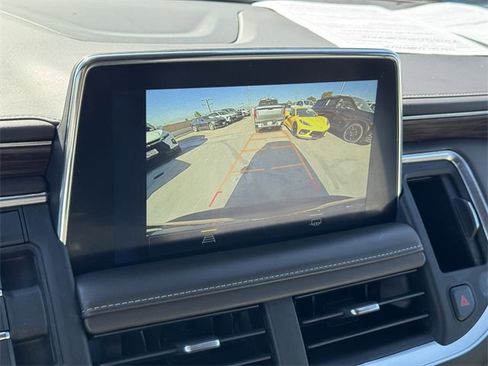 Certified 2023 Chevrolet Suburban LT image 15