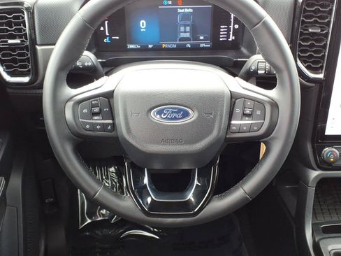 Used 2024 Ford Ranger XLT w/ FX4 Off-Road Package AWD/4WD image 17