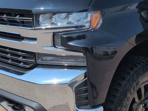 Used 2019 Chevrolet Silverado 1500 LT w/ All-Star Edition AWD/4WD image 11