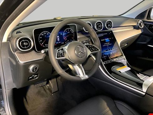 New 2026 Mercedes-Benz C 300 4MATIC Sedan image 9