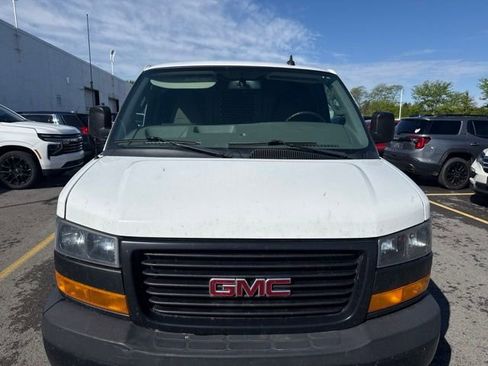 Used 2019 GMC Savana 2500 w/ Driver Convenience Package RWD image 8