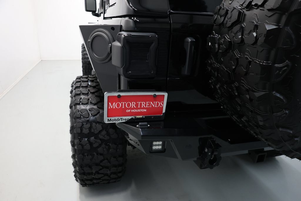 Used 2025 Jeep Wrangler Unlimited Sport AWD/4WD image 79