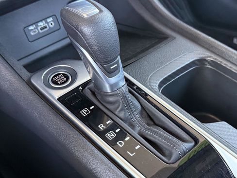 Used 2020 Nissan Sentra SV FWD image 20