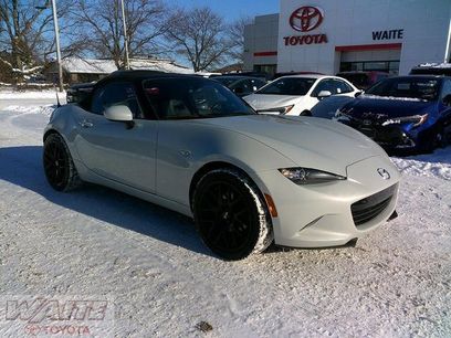 Used 2016 MAZDA MX-5 Miata Grand Touring