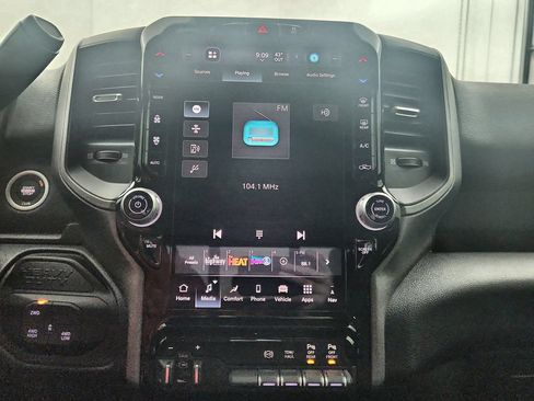 New 2026 RAM 2500 Tradesman AWD/4WD image 16