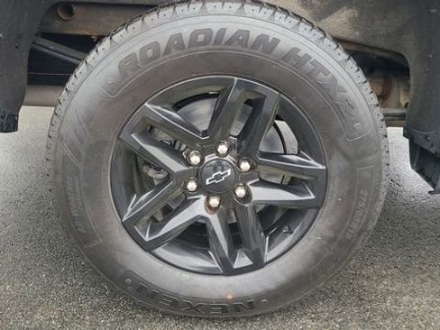 Certified 2021 Chevrolet Silverado 1500 LT Trail Boss w/ Convenience Package II AWD/4WD image 14
