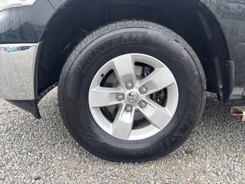 Used 2016 RAM 1500 Classic SLT AWD/4WD image 15